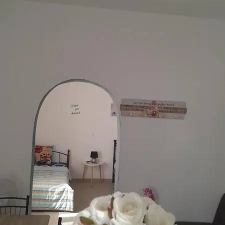 Spiliotica Central Firá