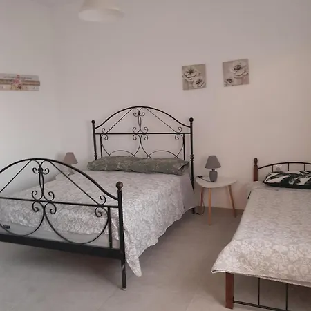 Spiliotica Central Apartment